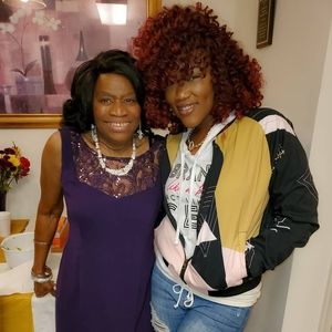 Meet your Posher, Jasmine